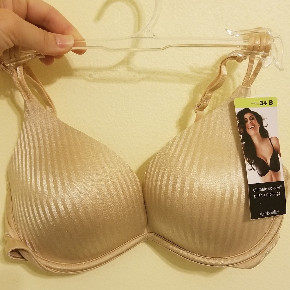 NWT Ambrielle 34B Ultimate Push-Up Bra Nude